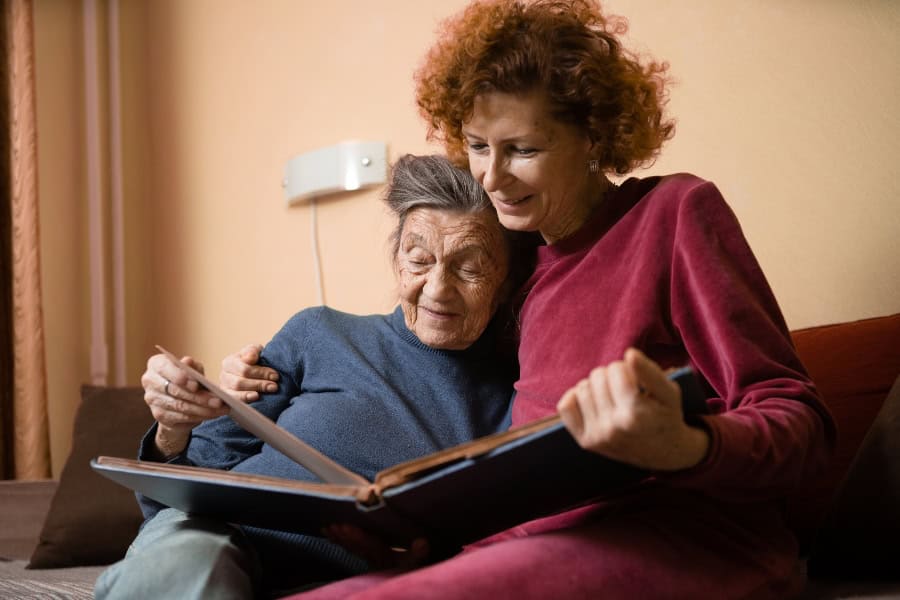 Tips for Visiting Someone on Hospice